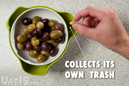 The Double Dish Snack Bowl collects its own trash.