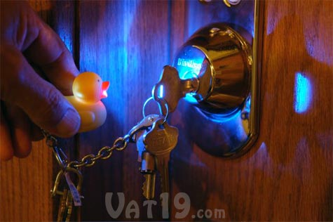 Duckie Keyring lights up locks at night.