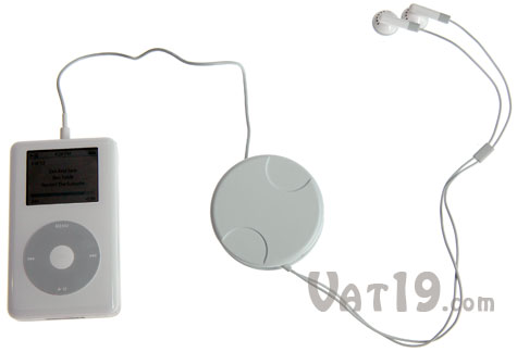 EarPod earbud holder can shorten your earphone cable