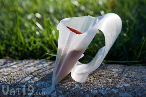 Simply flip the flap to prop up the Fresh Snack Pack