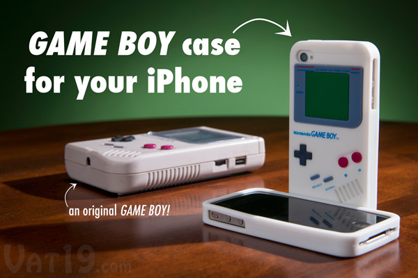 iPhone 4/4S silicone case that looks like an original Game Boy.