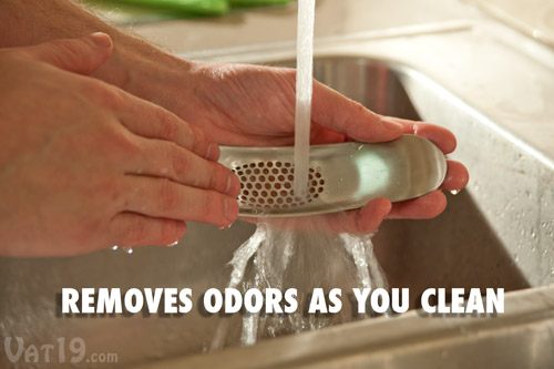 While rinsing the Garlic Rocker clean, you will also be removing the garlic odors from your hands.