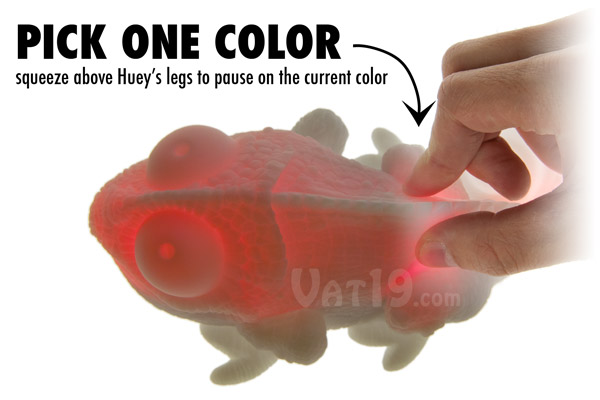 Squeeze the area above Huey's hind legs to pause on the current color.