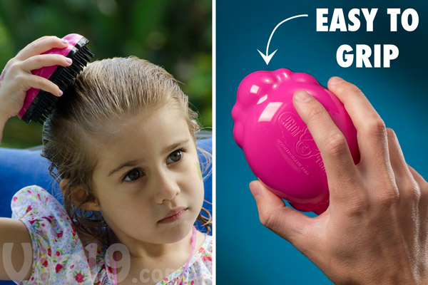 The cloud shape of the Knot Genie makes it easy for children to hold.