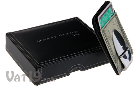 The Milan Money Clamp includes an attractive gift box.