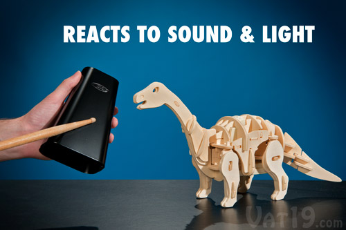 The R/C Dinosaur can react to sounds and changes in light.