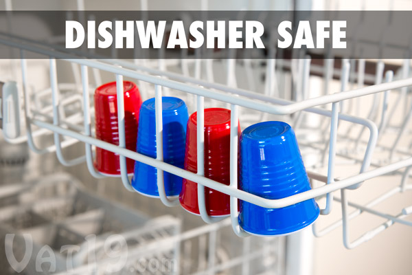 Mini Solo Cup Shot Glasses are dishwasher safe.