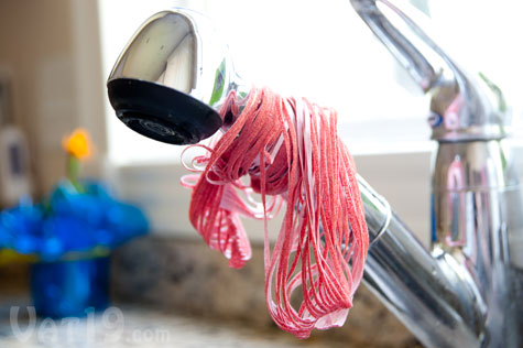 Spaghetti Scrubs dry quickly and completely to avoid mold and smells.