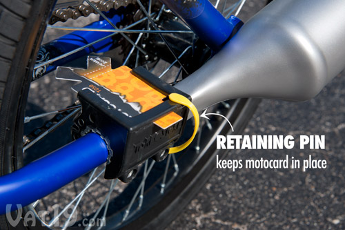 The retaining pin ensures that the Motocard stays firmly in place.
