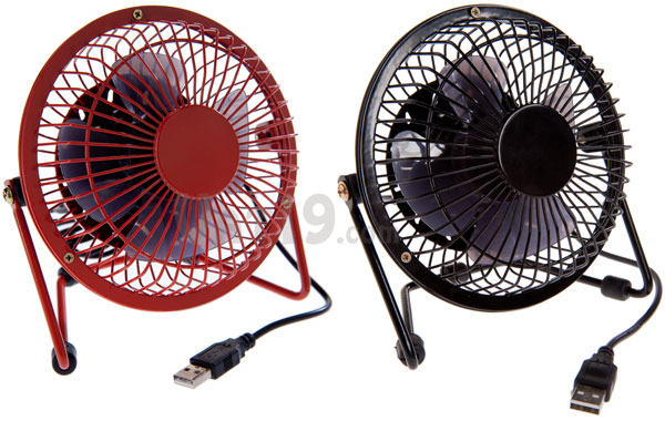USB Retro Metal Desk Fan is available in red and black.